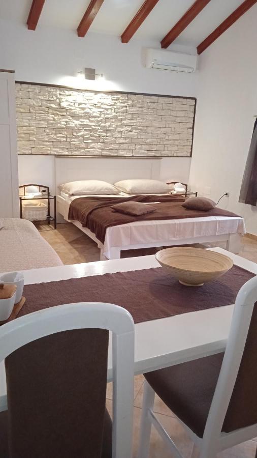 Apartments Janjac Vodice Exterior foto